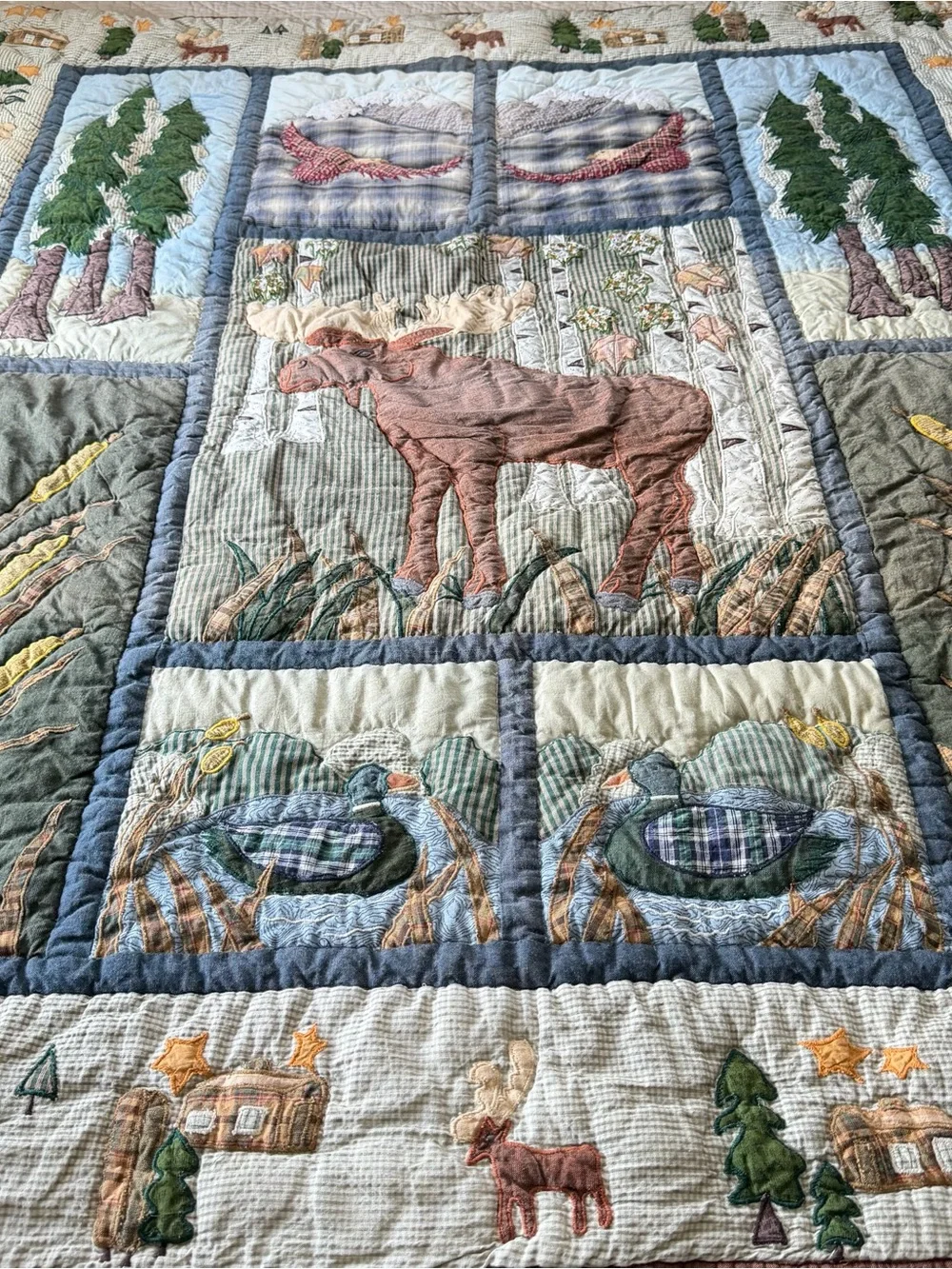 Rustic Lodge Moose Duck Applique Quilt 52x62 Cabin Woodland Wildlife Throw